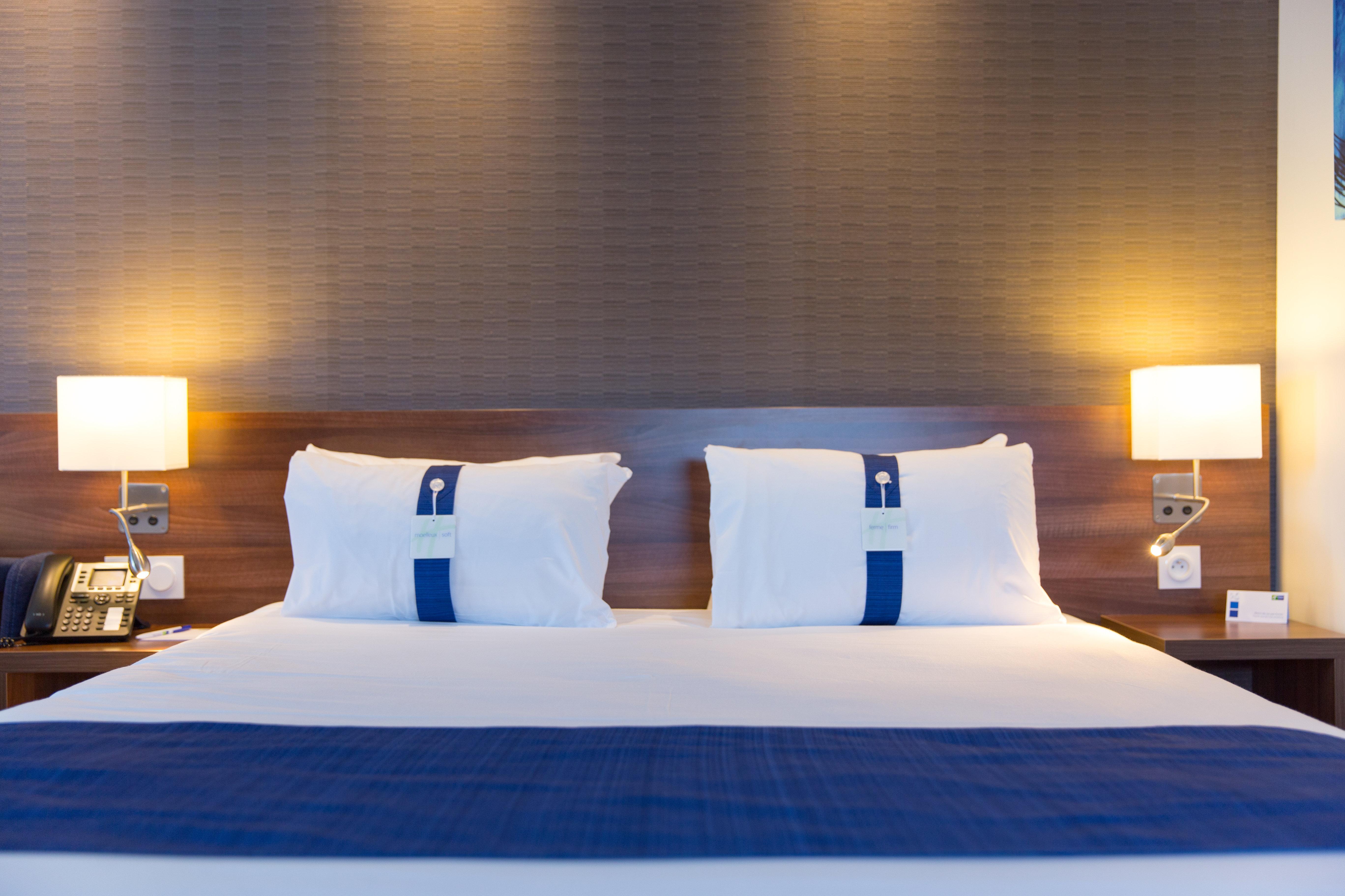 Express - Est By Ihg